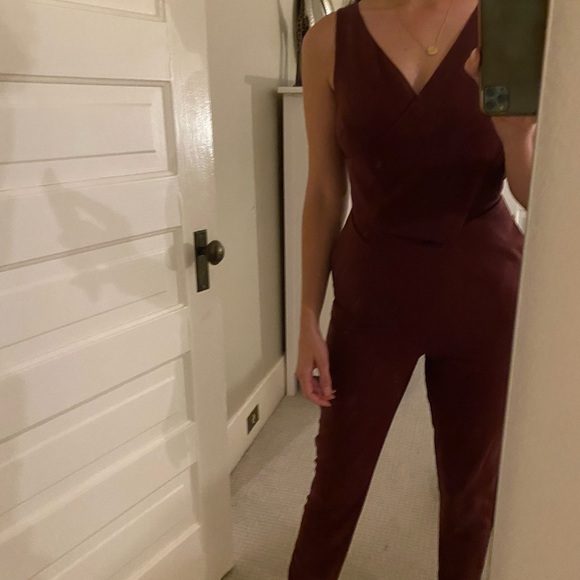 Asymmetrical jumpsuit in fig…like new - Picture 3 of 5
